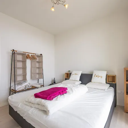 Lecomte - Park With Swimming Pool And Fitness 162 아파트 *