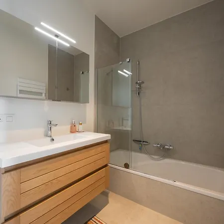 아파트 Lecomte - Park With Swimming Pool And Fitness 162